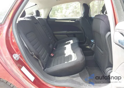 2014 Ford Fusion Se z USA, uszkodzony, nr VIN 3FA6P0H72ER262719